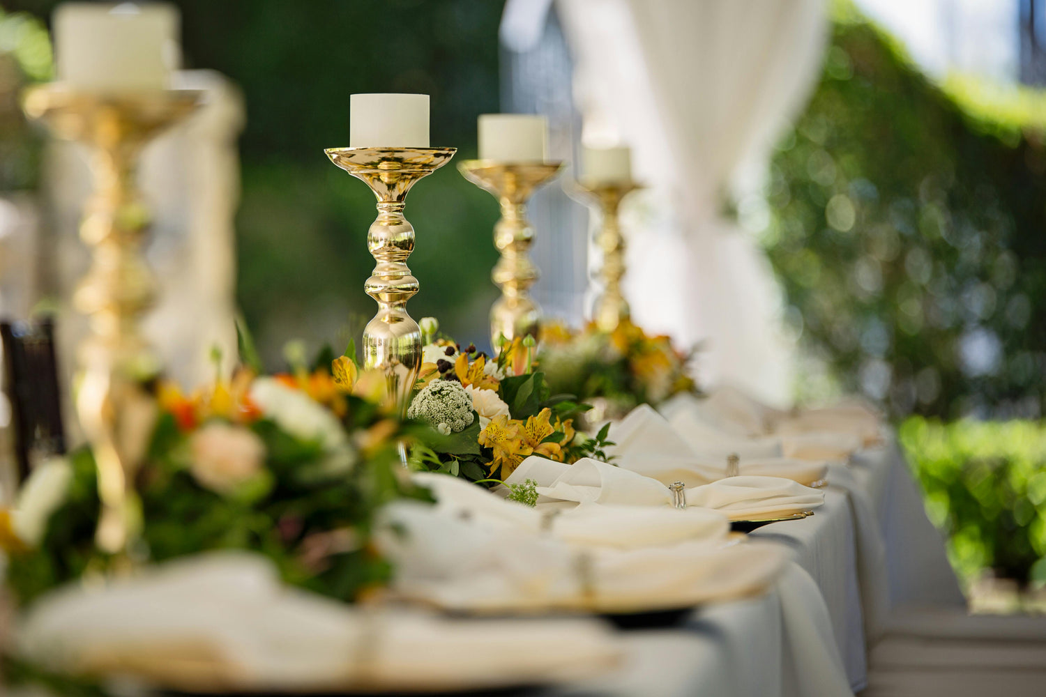 The Art of Wedding Vendor Negotiation: How to Save Money and Get What You Want